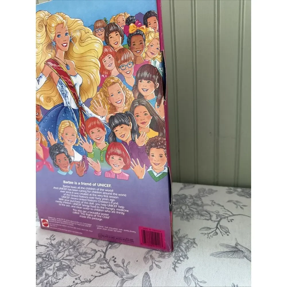 Vtg United States Committee for Unicef Barbie Doll Special Edition Mattel 1989